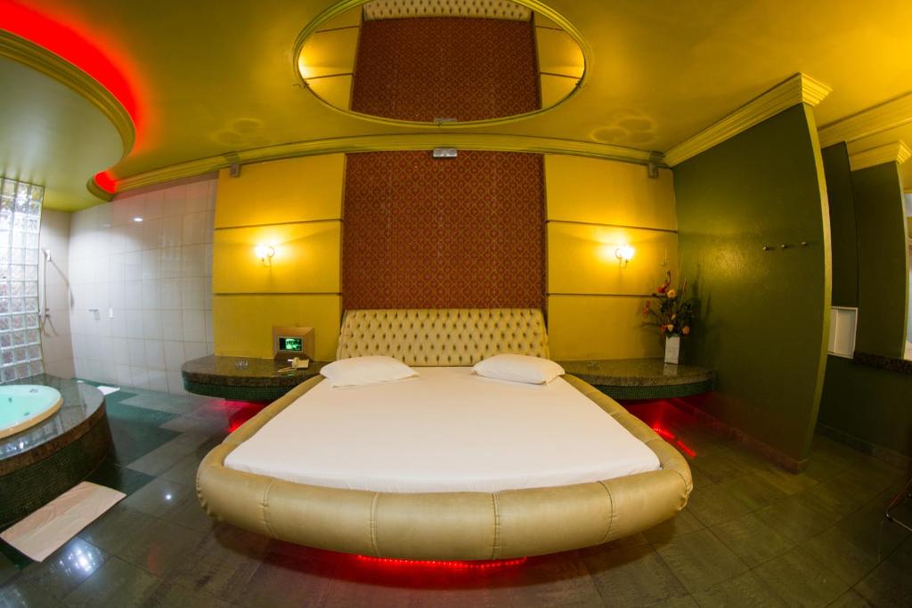 Shanadu Motel (Adults Only)