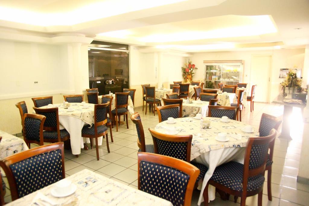 Galatas Central Hotel
