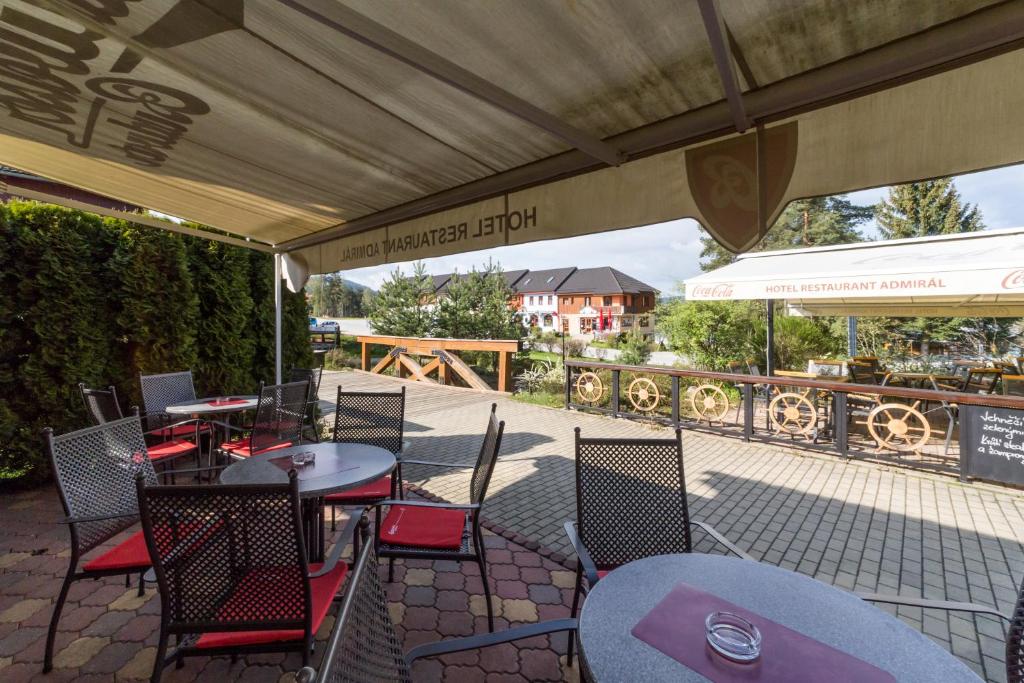 Restaurace v ubytování Hotel Admiral