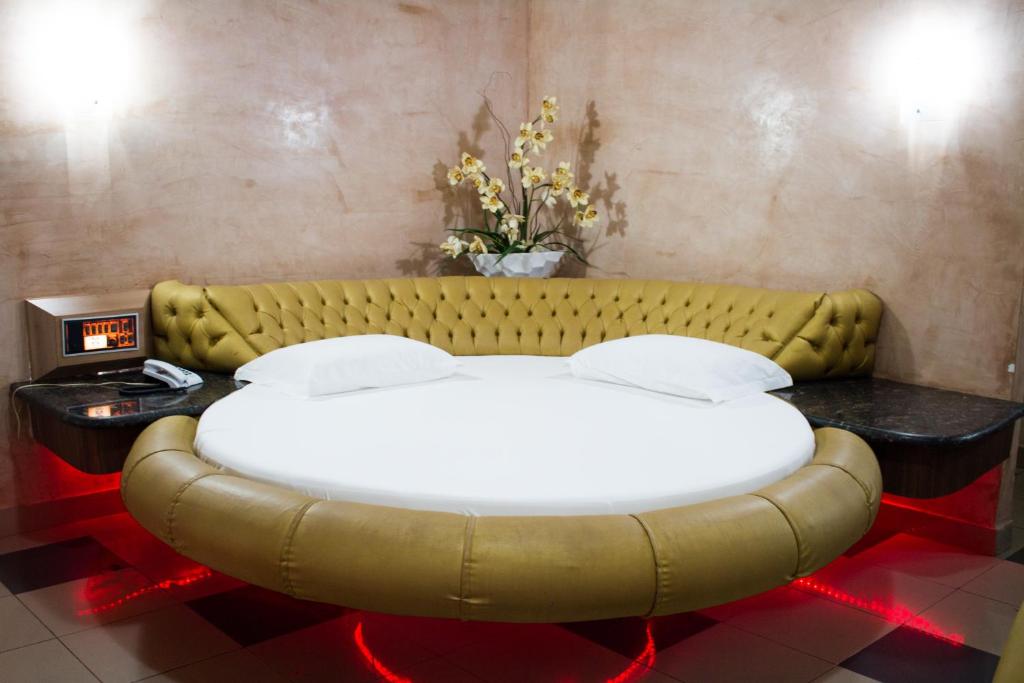 Posezení v ubytování Shanadu Motel (Adults Only)
