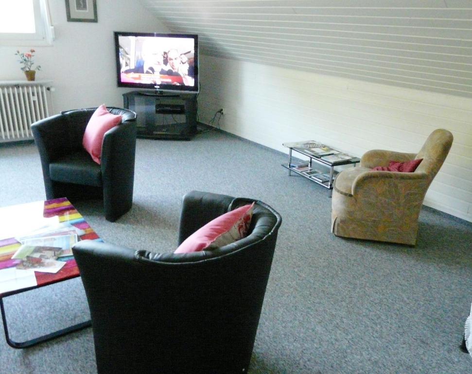 TV a/nebo společenská místnost v ubytování Stadt trifft Land