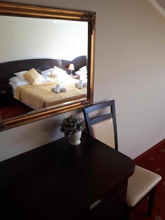 Postel nebo postele na pokoji v ubytování Villa Stella SPA