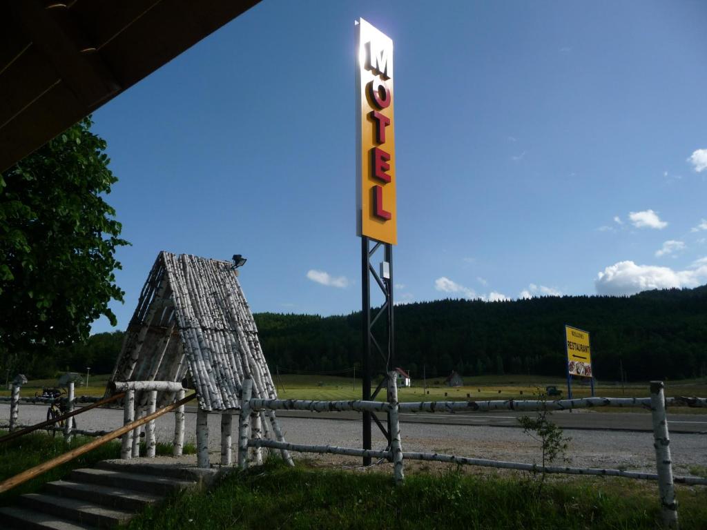 Příroda nedaleko motelu