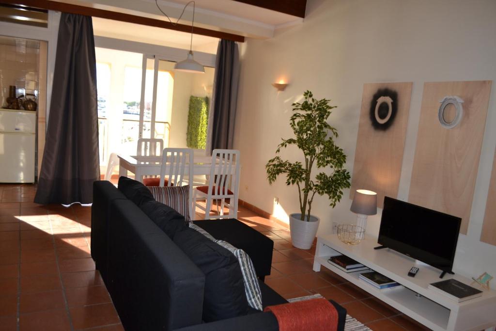 TV a/nebo společenská místnost v ubytování TP MARINA 27, Vilamoura View Apartment