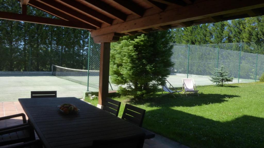 Vonkajšia záhrada v ubytovaní Casa Respal EVI00158