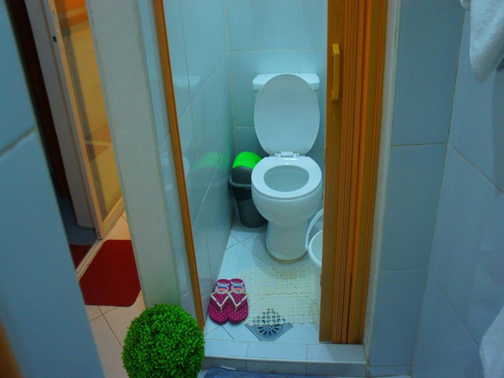 Un baño de Shejoje Poshtel Hostel
