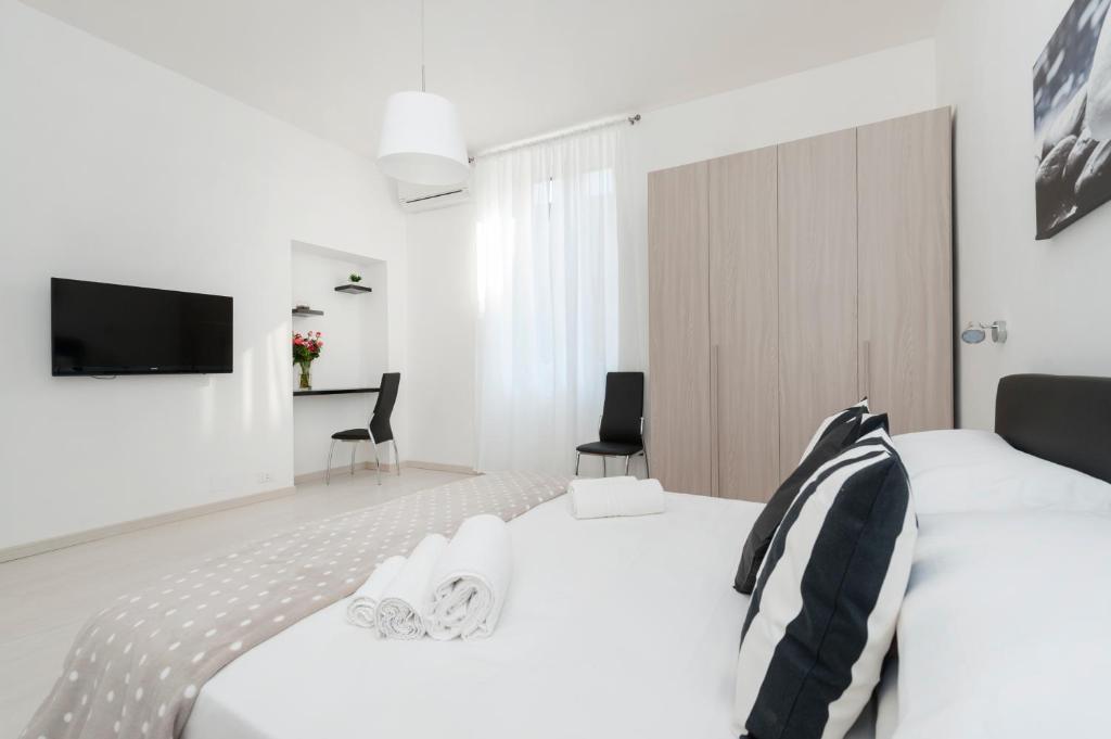 White Flat Termini - Deluxe Apartment