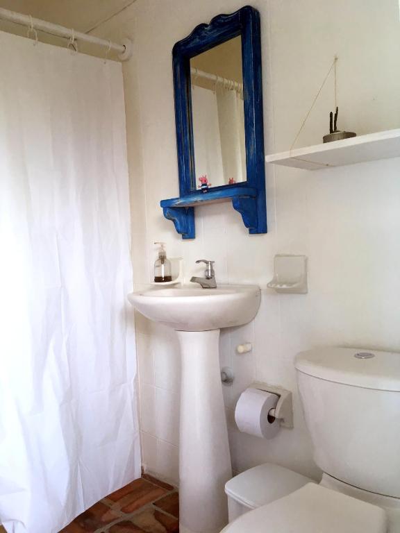 A bathroom at Albahaca Hospedaje Tienda