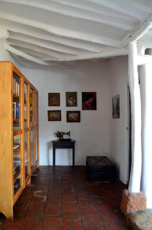 The library in the homestay