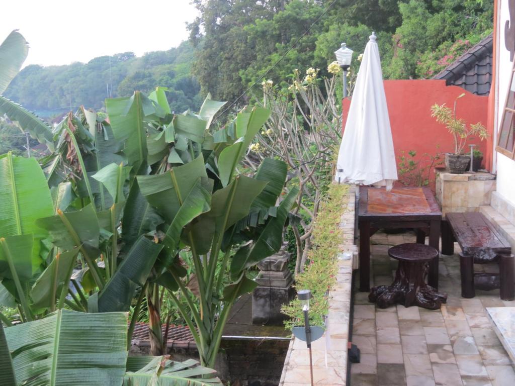 Jardín al aire libre en Lemon House
