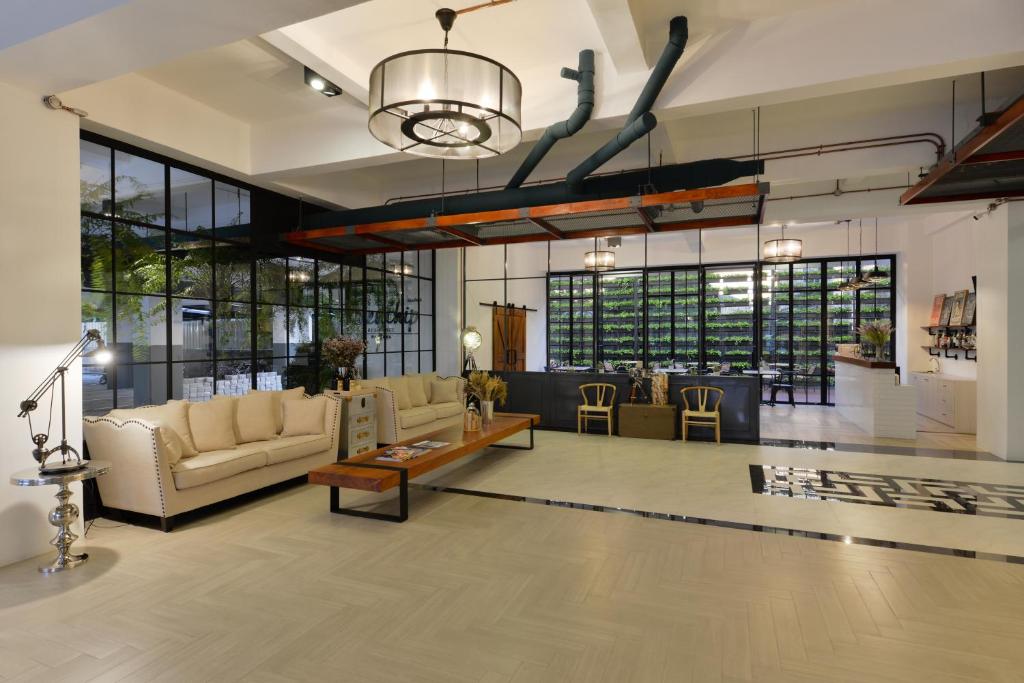 Ruenthip Pattaya - Resim 23