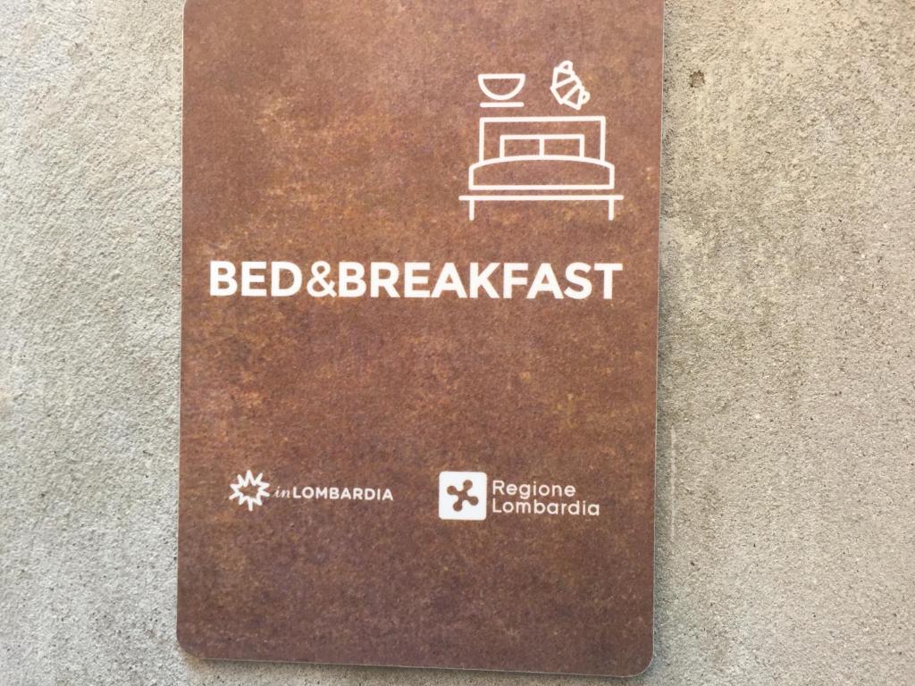 Certifikát, hodnocení, plakát nebo jiný dokument vystavený v ubytování B&B Treviglio