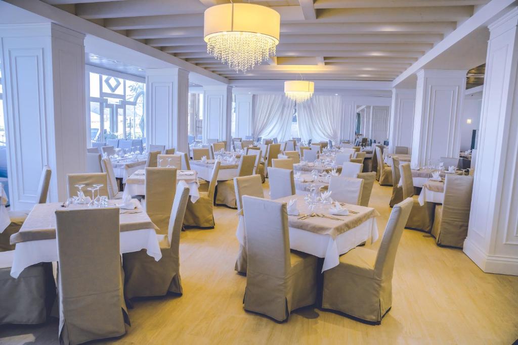 Restaurace v ubytování Hotel Principe