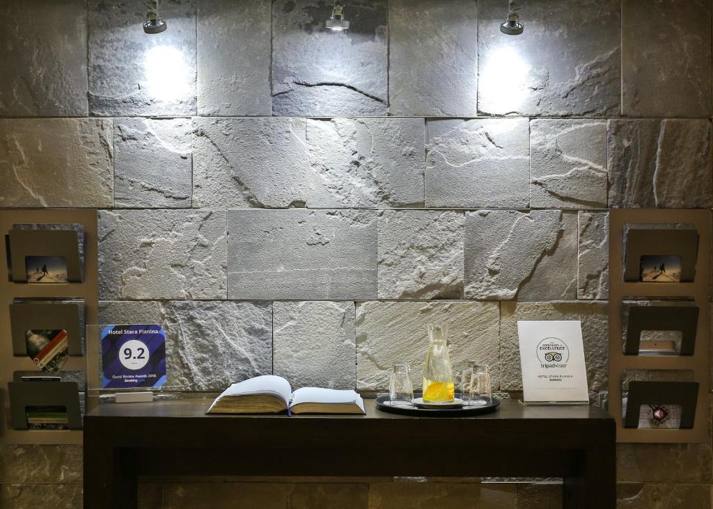 Fotografija u galeriji objekta Hotel Stara Planina u gradu Ćuštica