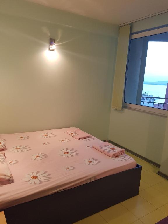 Postel nebo postele na pokoji v ubytování Hotel Saint Tatyana