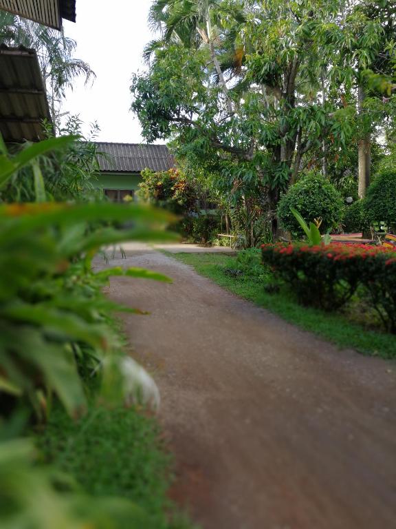 Baan Bua Guest House - Resim 30