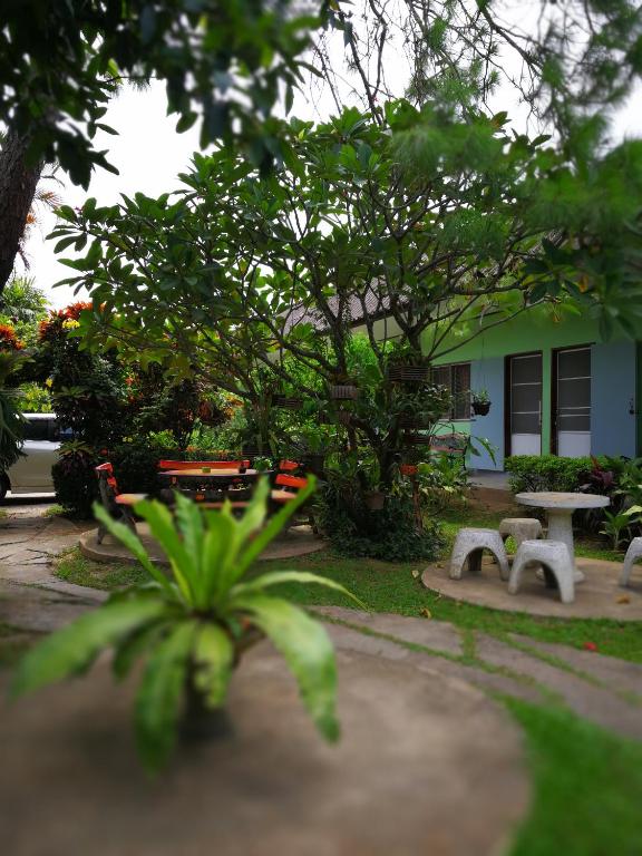 Baan Bua Guest House - Resim 22