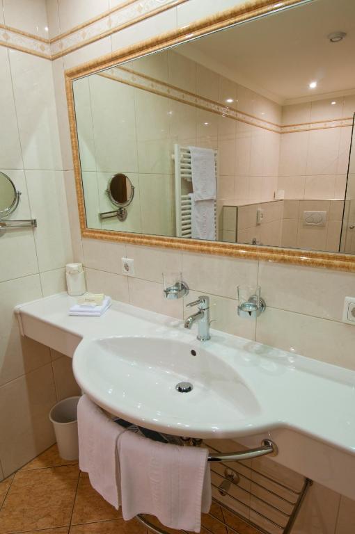 Hotel Tiefenbrunner - 17