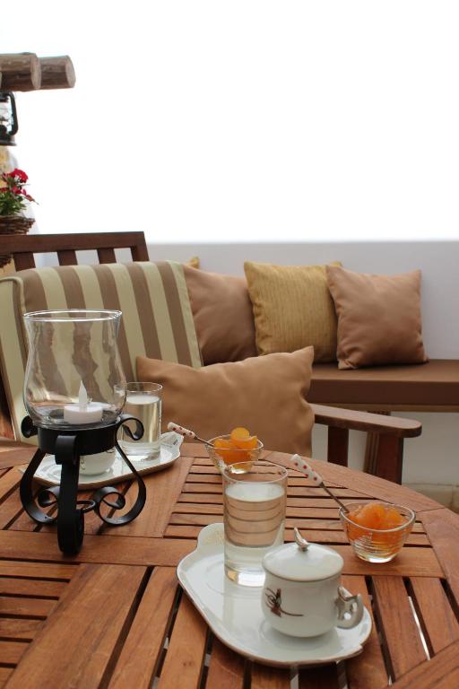 Posezení v ubytování Pedieos Guest House
