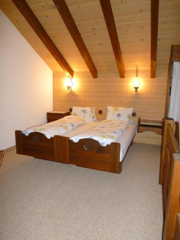 Postel nebo postele na pokoji v ubytování Hotel Bahnhof