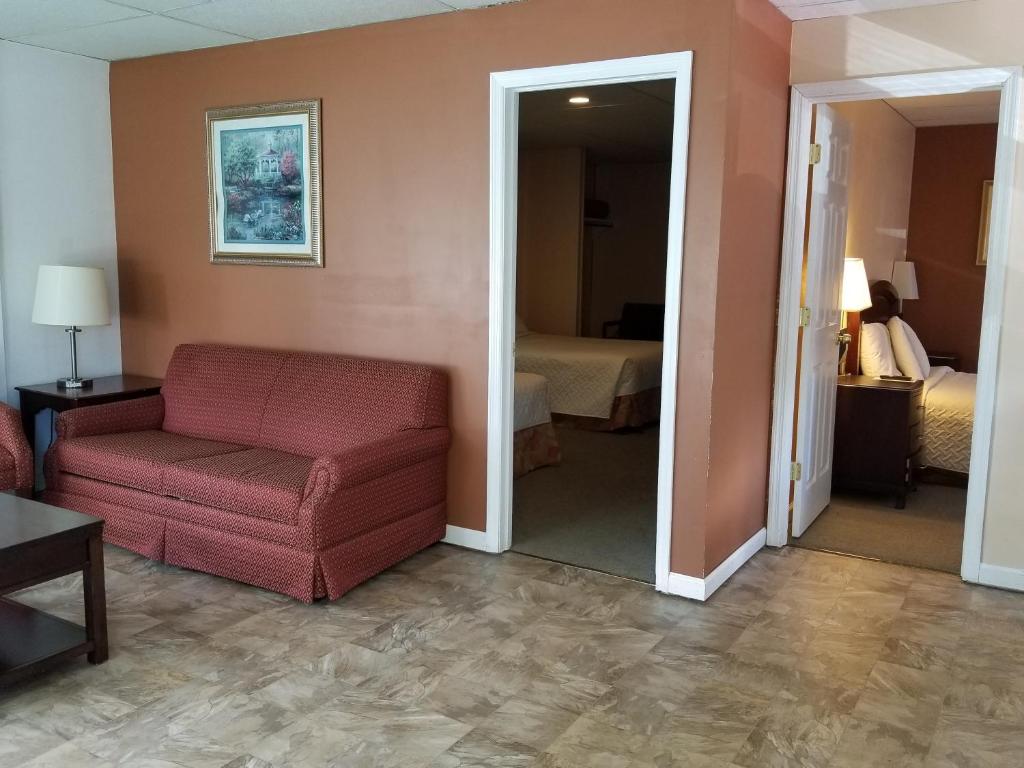 Posezení v ubytování Lido Motel Lake George