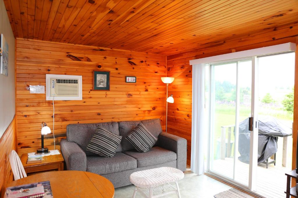 Posezení v ubytování Blue Crest Cottages