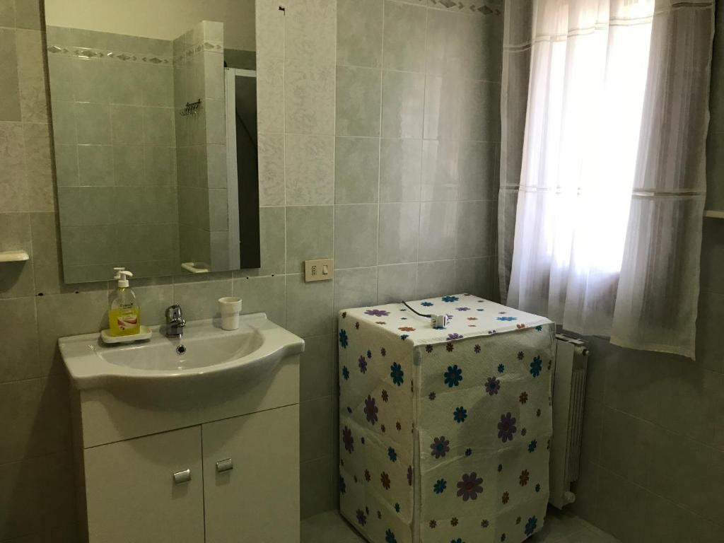 A bathroom at Casa S'Ozastro