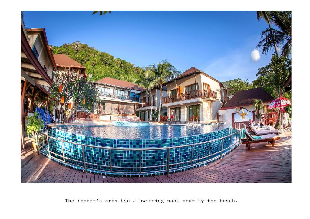 Бассейн в Mac Resort Hotel или поблизости