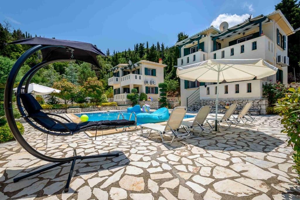 Bazén v ubytovaní Ionian Villas alebo v jeho blízkosti