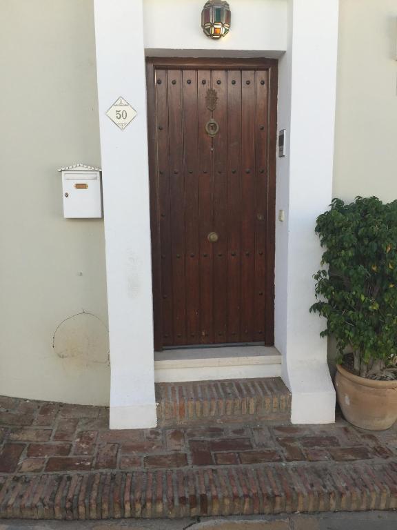 Fotografie z fotogalerie ubytování Spacy stylish Aloha townhouse v destinaci Marbella