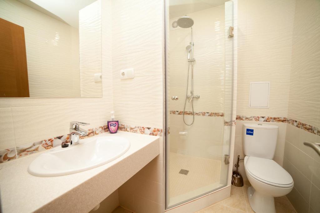 GRAND Hotel - Deluxe Suite With Sea View