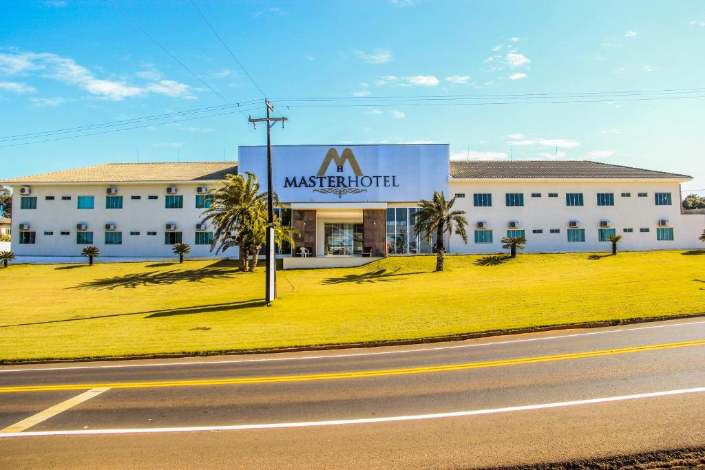 Master Hotel