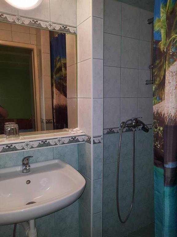 A bathroom at Penzión KORMOŠ
