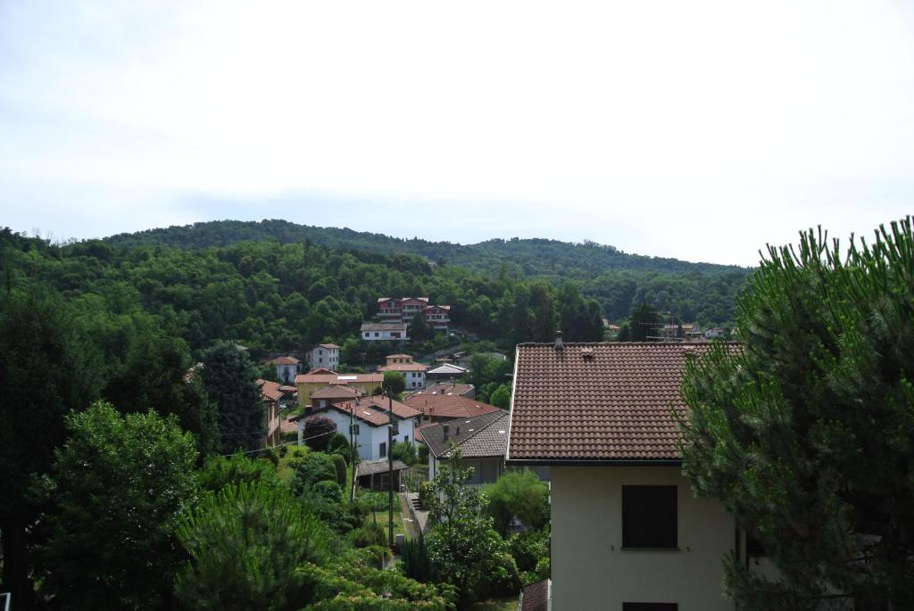 Nespecifikovaný výhled na hory nebo výhled na hory při pohledu z bed and breakfast