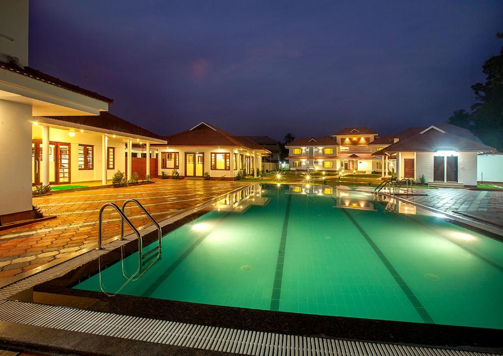 Bazén v ubytování Le Coffee Resort nebo v jeho okolí