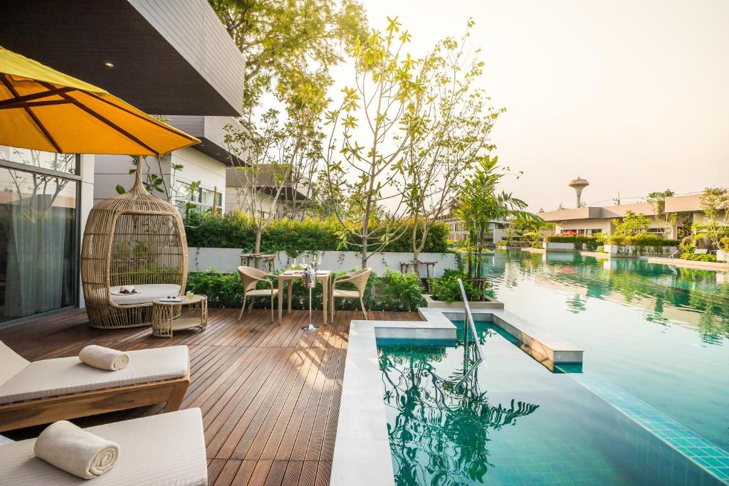 Bazén v ubytování Avani+ Hua Hin Resort nebo v jeho okolí
