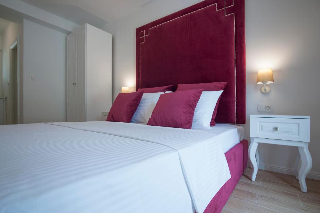 Apartments Captain's Villa - 12