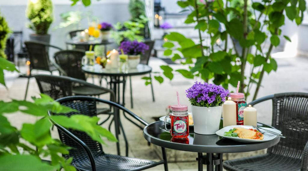 Apartamenty Platinia - komfortowe noclegi Kraków Stare Miasto - Resim 40