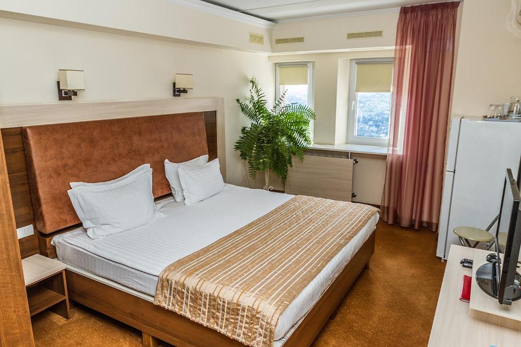 7 Sky Hotel Klinicheskaya Street (2d entrance) фото 2