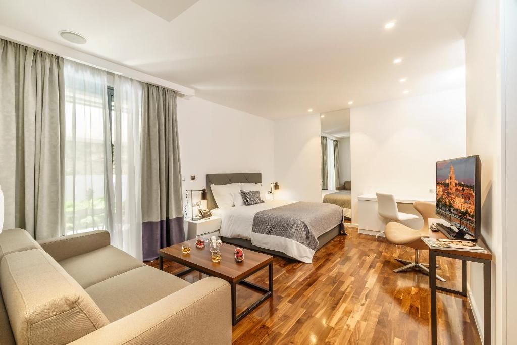 Rooms Oasis Life - 7