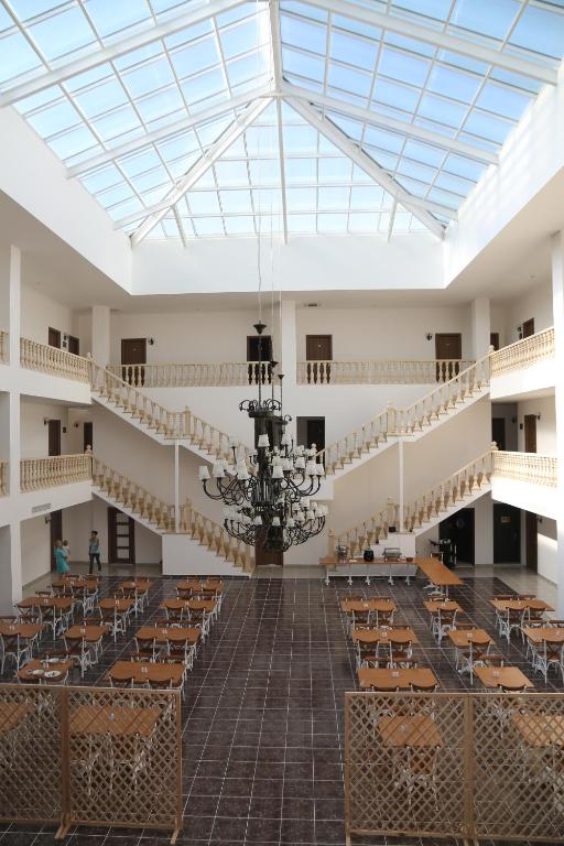 Lucette Guest House - отзывы и видео