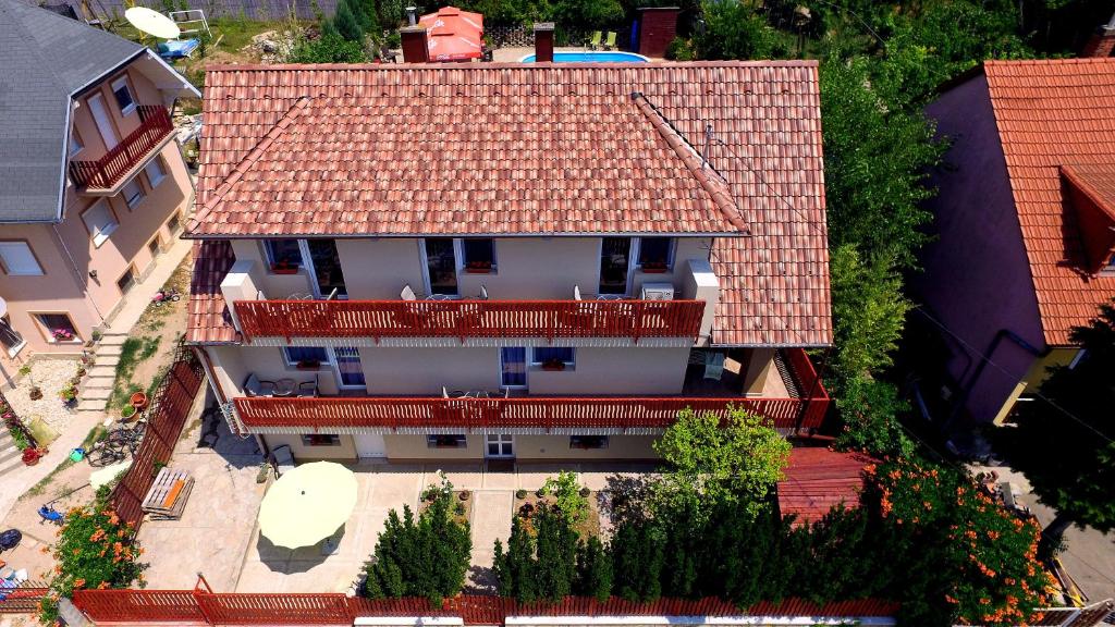 Budova, v ktorej sa apartmán nachádza