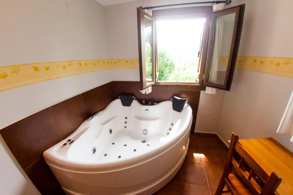 Balcon del Pirineo Rural Ordesa, Buesa – Updated 2023 Prices