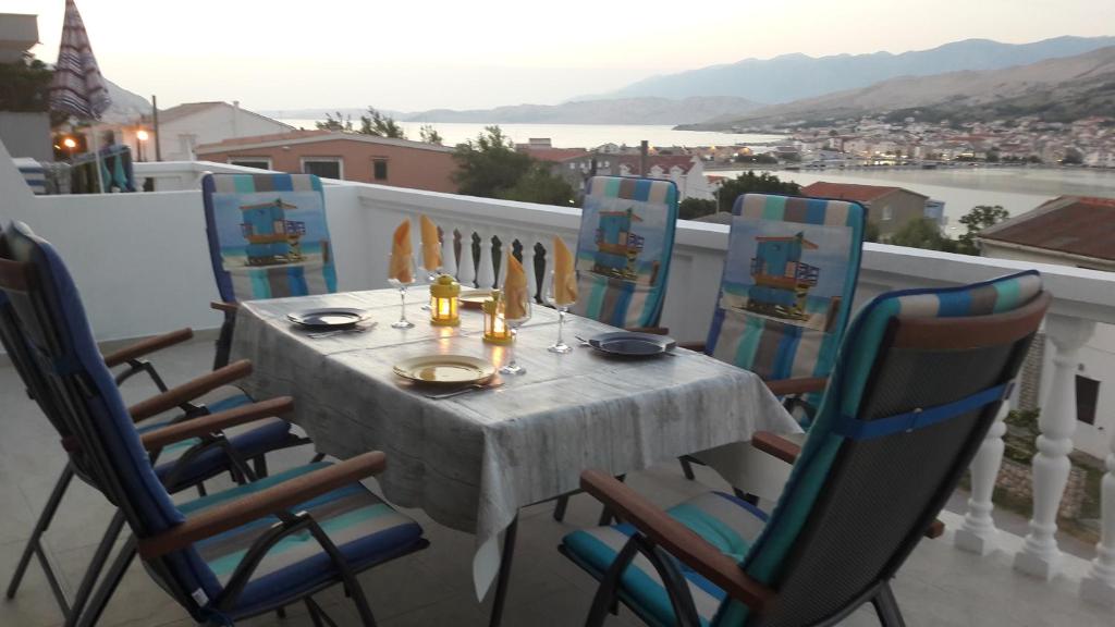 Gallery image of D&D Apartments in Pag
