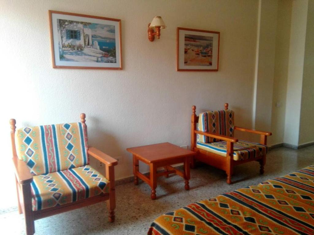 Posedenie v ubytovaní Apartamentos Girasol II