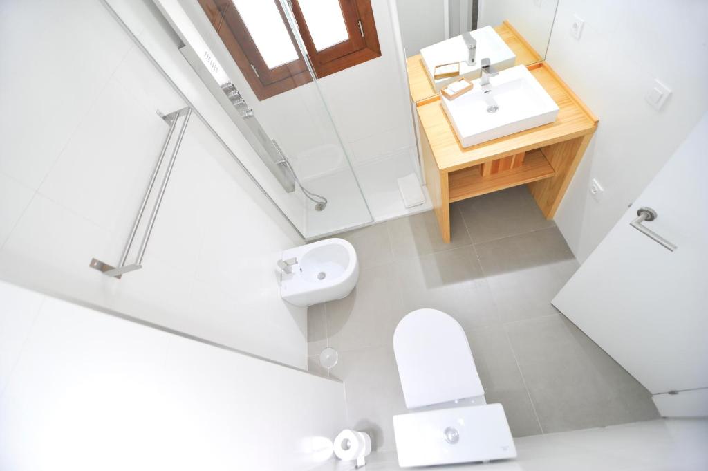 Koupelna v ubytování Smart Suites Albaicin