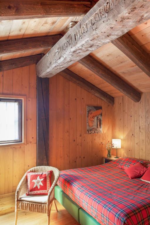Postel nebo postele na pokoji v ubytování Albergo Diffuso Sauris in Sauris Di Sopra