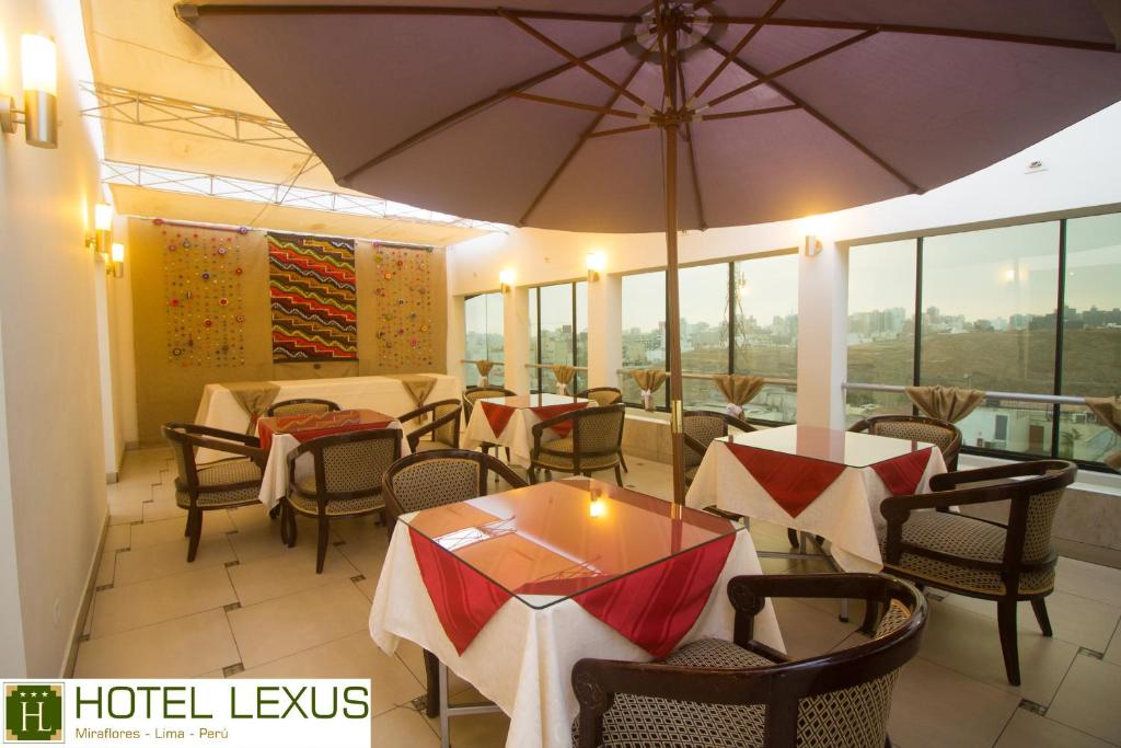 Restaurace v ubytování Hotel Lexus