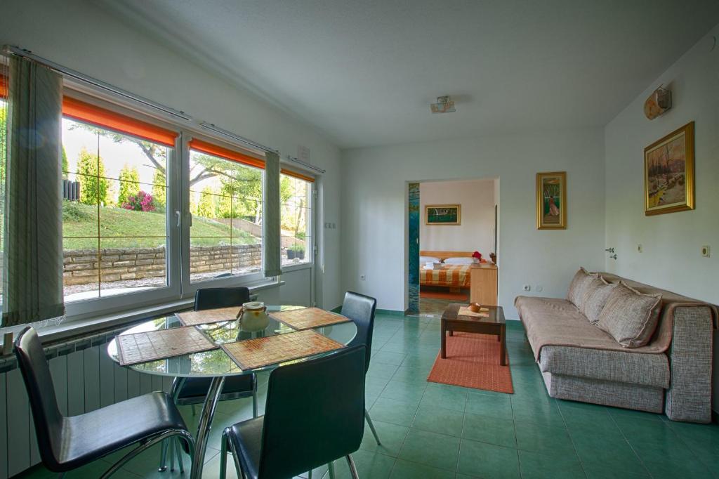 Apartments Božić - 14