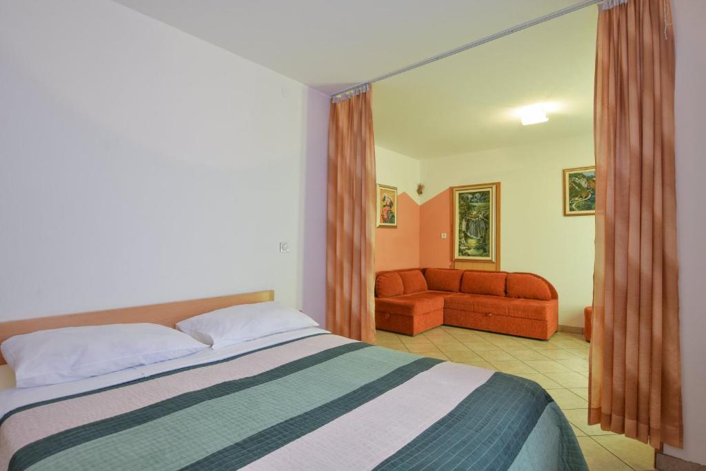 Apartments Božić - 1